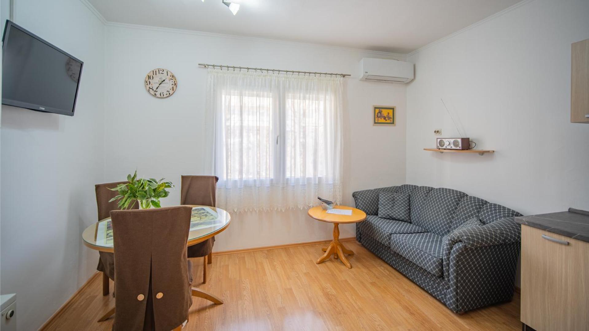Apartmani Ana Tivat Dış mekan fotoğraf